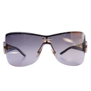 Gucci GG Shield Sunglasses